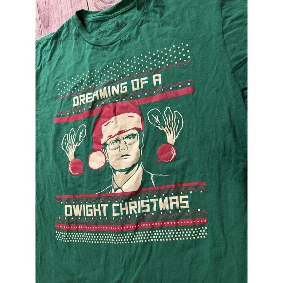 The Office Graphic T Shirt I'm Dreaming of a Dwight Christmas Size Large L Rare - Picture 2 of 7